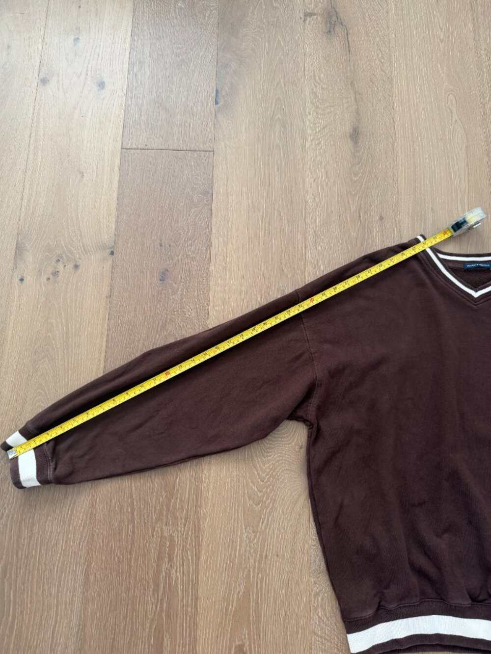 Brandy Melville Sweatshirt Womens Medium Brown Erica Off White Cream Shirt - Picture 8 of 14